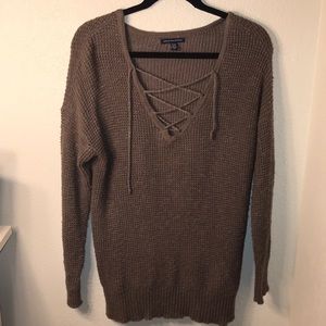 American Eagle tie up sweater